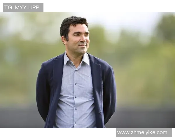 德国足球明星全景解析从传奇到新星的辉煌历程与成就